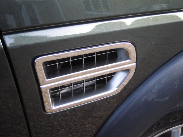 Chrome Side Vent Cover - Click Image to Close